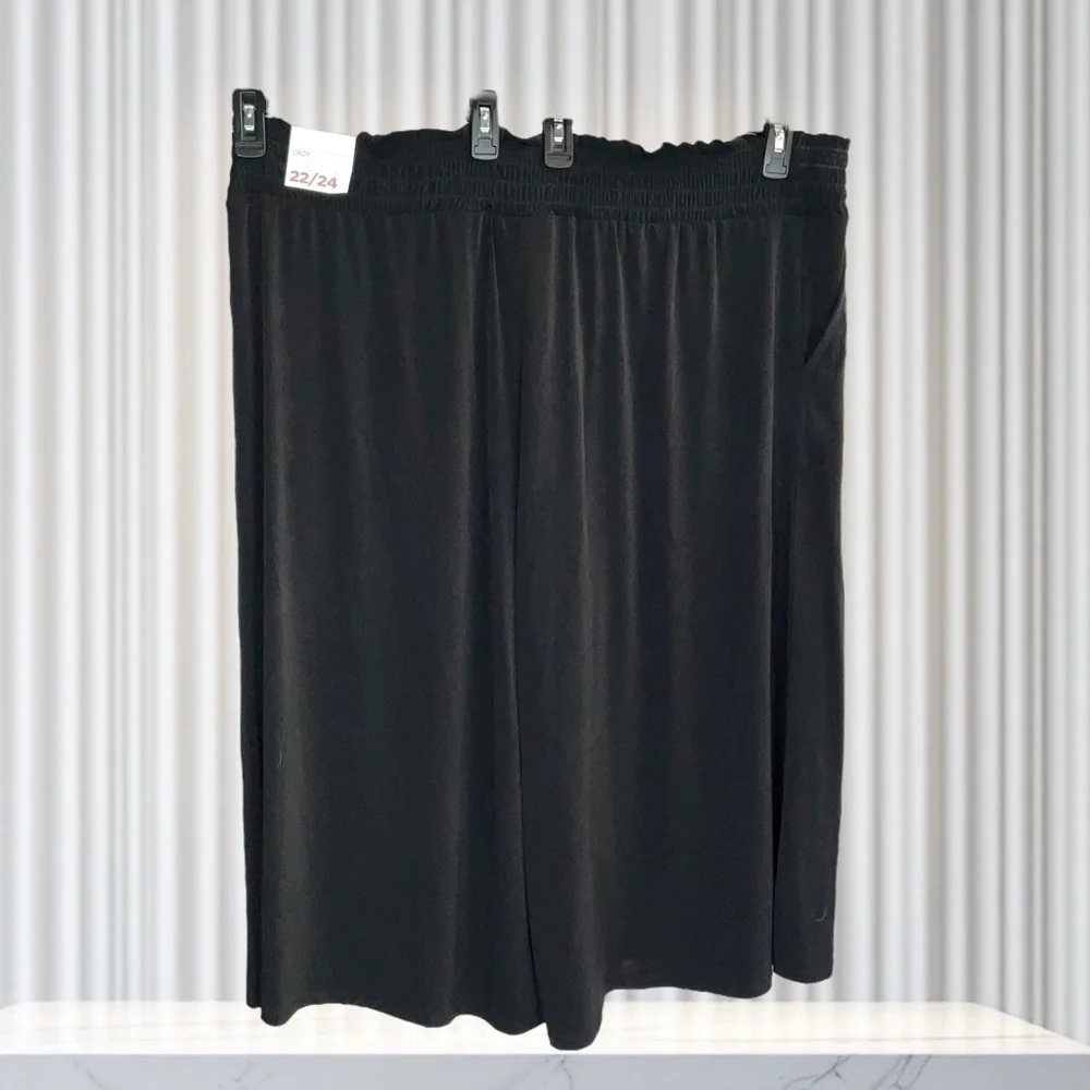 Lane Bryant New w Tags Black Wide Leg Pull-On Cropped Pants Women 22/24 - Picture 6 of 8